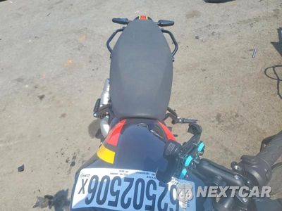 Piąte zdjęcie samochodu w środku: 2026 ROYAL ENFIELD MOTORS GUERILLA 450 VIN:ME3BFK409TK500558 - miniatura