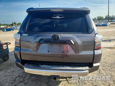 Zdjęcie 6 z 14 samochodu: 2017 TOYOTA 4RUNNER TRD OFF-ROAD VIN:JTEBU5JR1H5441007 - miniatura