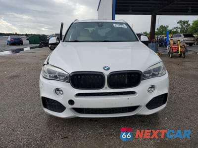 Piąte zdjęcie samochodu w środku: 2017 BMW X5 XDRIVE35I VIN:5UXKR0C35H0X78857 - miniatura