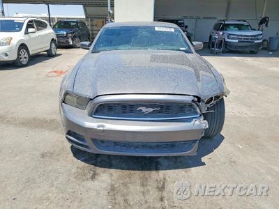 Piąte zdjęcie samochodu w środku: 2014 FORD MUSTANG GT VIN:1ZVBP8AM0E5261009 - miniatura