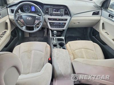 Zdjęcie 8 z 12 samochodu: 2017 HYUNDAI SONATA SE VIN:5NPE24AF0HH486558 - miniatura