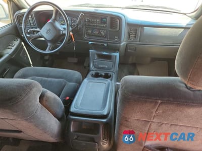 Zdjęcie 8 z 12 samochodu: 2001 CHEVROLET SILVERADO K1500 VIN:2GCEK19T911114118 - miniatura