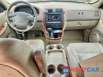 Zdjęcie 8 z 13 samochodu: 2005 KIA SEDONA LX VIN:KNDUP131656641956 - miniatura