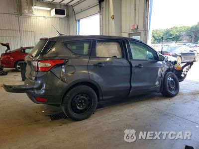 Trzecie zdjęcie samochodu z tyłu: 2018 FORD ESCAPE S VIN:1FMCU0F70JUC94978 - miniatura