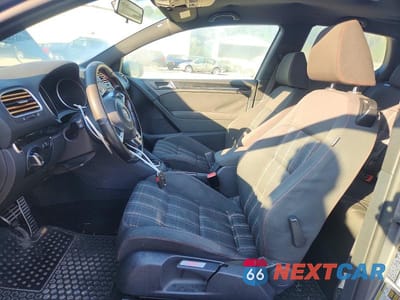 Zdjęcie 7 z 12 samochodu: 2012 VOLKSWAGEN GTI VIN:WVWFD7AJ9CW074999 - miniatura