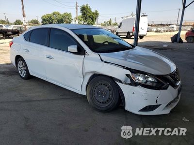 Czwarte zdjęcie samochodu z boku: 2018 NISSAN SENTRA S VIN:3N1AB7AP3JY318028 - miniatura