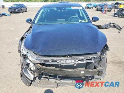Piąte zdjęcie samochodu w środku: 2021 KIA FORTE LXS VIN:3KPF24AD4ME333229 - miniatura