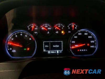 Zdjęcie 9 z 12 samochodu: 2019 CHEVROLET SILVERADO K1500 VIN:3GCNYAEF2KG175821 - miniatura
