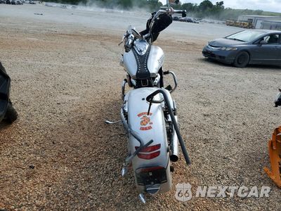 Czwarte zdjęcie samochodu z boku: 2005 HONDA VTX1800 N3 VIN:1HFSC49F05A300109 - miniatura