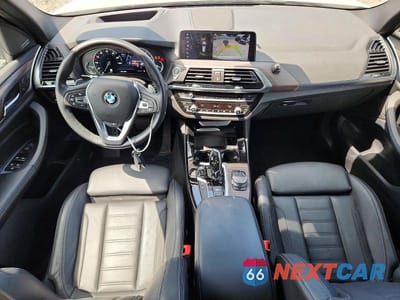 Zdjęcie 8 z 13 samochodu: 2018 BMW X3 XDRIVE30I VIN:5UXTR9C56JLC76649 - miniatura