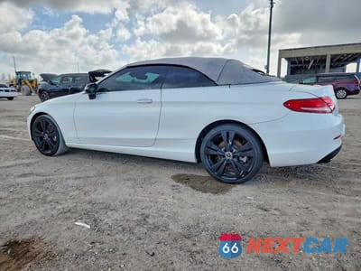 Drugie zdjęcie samochodu z przodu: 2017 MERCEDES-BENZ C 300 VIN:WDDWK4JB6HF518379 - miniatura