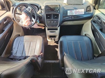 Zdjęcie 8 z 13 samochodu: 2013 DODGE GRAND CARAVAN SE VIN:2C4RDGBG3DR703280 - miniatura