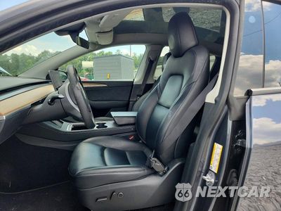 Zdjęcie 7 z 13 samochodu: 2023 TESLA MODEL Y VIN:7SAYGDED0PF933946 - miniatura