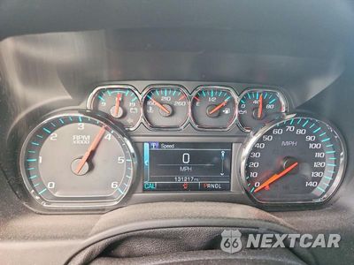Zdjęcie 9 z 13 samochodu: 2019 CHEVROLET SUBURBAN C1500 LT VIN:1GNSCHKC9KR359830 - miniatura
