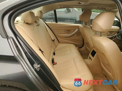 Zdjęcie 10 z 12 samochodu: 2013 BMW 328 XI VIN:WBA3B3C56DJ810665 - miniatura