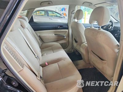 Zdjęcie 10 z 12 samochodu: 2008 TOYOTA PRIUS BASE VIN:JTDKB20U983407519 - miniatura