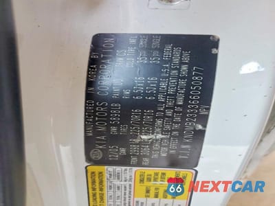 Zdjęcie 13 z 13 samochodu: 2006 KIA SEDONA LX VIN:KNDMB233366050877 - miniatura