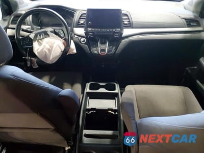 Zdjęcie 8 z 14 samochodu: 2023 HONDA ODYSSEY TOURING VIN:5FNRL6H82PB017910 - miniatura