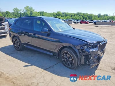 Czwarte zdjęcie samochodu z boku: 2024 BMW X3 XDRIVE30I VIN:5UX53DP01R9V93322 - miniatura