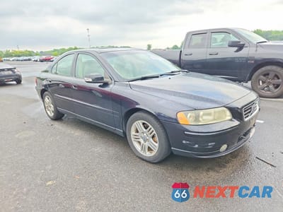 Czwarte zdjęcie samochodu z boku: 2007 VOLVO S60 2.4T VIN:YV1RS592972639781 - miniatura