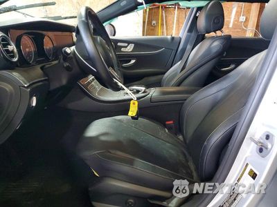 Zdjęcie 7 z 13 samochodu: 2019 MERCEDES-BENZ E 450 4MATIC VIN:WDDZF6JB9KA520189 - miniatura