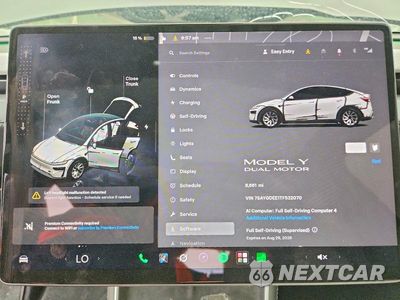 Zdjęcie 9 z 13 samochodu: 2026 TESLA MODEL Y VIN:7SAYGDEE1TF532070 - miniatura