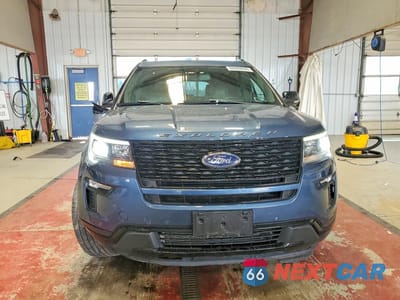 Piąte zdjęcie samochodu w środku: 2018 FORD EXPLORER SPORT VIN:1FM5K8GT1JGC24686 - miniatura