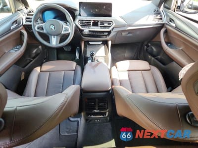 Zdjęcie 8 z 13 samochodu: 2025 BMW X4 VIN:5UX33DT08S9098554 - miniatura