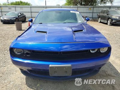Piąte zdjęcie samochodu w środku: 2022 DODGE CHALLENGER SXT VIN:2C3CDZAG7NH165262 - miniatura