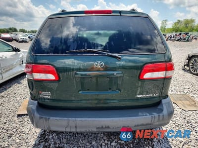 Zdjęcie 6 z 13 samochodu: 2002 TOYOTA SIENNA LE VIN:4T3ZF13C02U472621 - miniatura