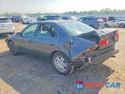 Drugie zdjęcie samochodu z przodu: 2000 TOYOTA CAMRY LE VIN:4T1BG22K3YU758199 - miniatura