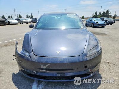 Piąte zdjęcie samochodu w środku: 2024 TESLA MODEL 3 VIN:5YJ3E1EA4RF747492 - miniatura
