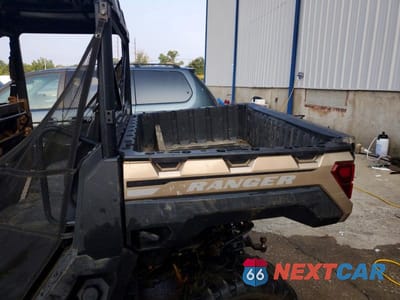 Zdjęcie 10 z 10 samochodu: 2023 POLARIS RANGER CREW XP 1000 UTILITY VEHICLE VIN:4XARSE997P8093103 - miniatura