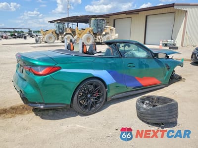 Trzecie zdjęcie samochodu z tyłu: 2024 BMW M4 COMPETITION VIN:WBS33BA06RCP30112 - miniatura