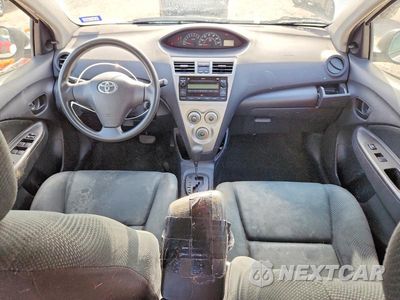 Zdjęcie 8 z 12 samochodu: 2009 TOYOTA YARIS BASE VIN:JTDBT903491345182 - miniatura