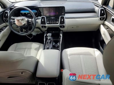 Zdjęcie 8 z 13 samochodu: 2023 KIA SORENTO SX VIN:5XYRKDLF5PG223650 - miniatura