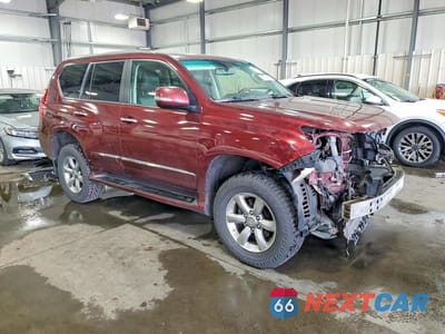 Czwarte zdjęcie samochodu z boku: 2013 LEXUS GX 460 PREMIUM VIN:JTJJM7FX4D5053828 - miniatura