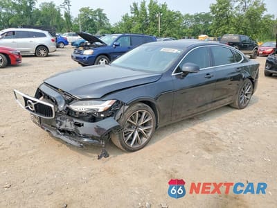 2018 VOLVO S90 T6 MOMENTUM LVY992MK1JP024703 - główne zdjęcie licytacji z USA - miniatura