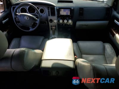 Zdjęcie 8 z 12 samochodu: 2012 TOYOTA TUNDRA CREWMAX LIMITED VIN:5TFFY5F16CX123023 - miniatura