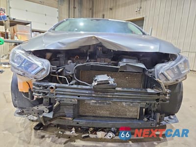 Piąte zdjęcie samochodu w środku: 2023 NISSAN VERSA S VIN:3N1CN8BV7PL810005 - miniatura