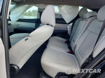 Zdjęcie 10 z 12 samochodu: 2025 HYUNDAI TUCSON SEL VIN:3KMJCCDE0SE015401 - miniatura