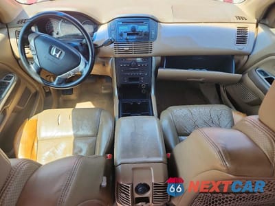 Zdjęcie 8 z 13 samochodu: 2005 HONDA PILOT EXL VIN:5FNYF18535B059902 - miniatura