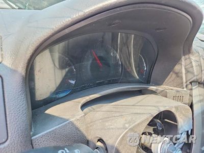 Zdjęcie 9 z 12 samochodu: 2010 FORD FUSION SE VIN:3FAHP0HG3AR294520 - miniatura
