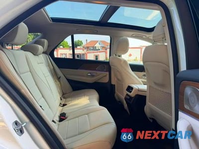 Zdjęcie 8 z 13 samochodu: 2022 MERCEDES-BENZ GLE 350 4MATIC VIN:4JGFB4KB5NA694210 - miniatura