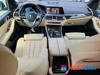 Zdjęcie 8 z 13 samochodu: 2019 BMW X5 XDRIVE40I VIN:5UXCR6C57KLL13687 - miniatura