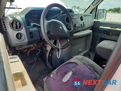 Zdjęcie 8 z 14 samochodu: 2009 FORD ECONOLINE E350 SUPER DUTY VAN VIN:1FTSE34L09DA84018 - miniatura