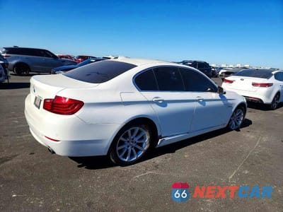 Trzecie zdjęcie samochodu z tyłu: 2015 BMW 535 I VIN:WBA5B1C5XFD919614 - miniatura
