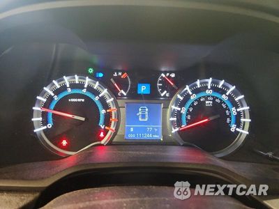 Zdjęcie 9 z 13 samochodu: 2014 TOYOTA 4RUNNER LIMITED VIN:JTEBU5JR0E5198351 - miniatura