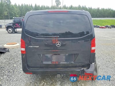 Zdjęcie 6 z 13 samochodu: 2023 MERCEDES-BENZ METRIS VIN:W1WV0FEY0P4362506 - miniatura