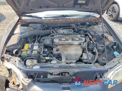 Zdjęcie 11 z 12 samochodu: 2000 HONDA ACCORD LX VIN:1HGCG6651YA108262 - miniatura